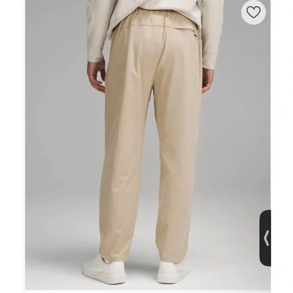 Lululemon Men ABC stretchy pull on pants, khaki, Size XS